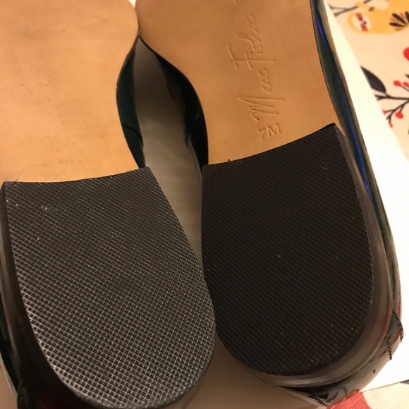 New Marc Fisher leather moccasins size 7 - Picture 6 of 6